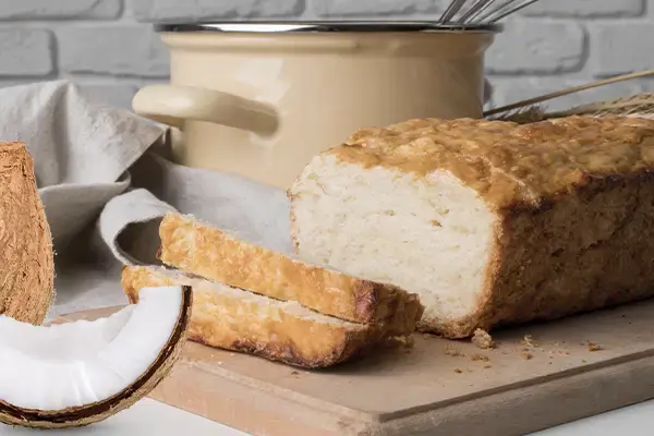 Gâteau au yaourt de brebis et noix de coco